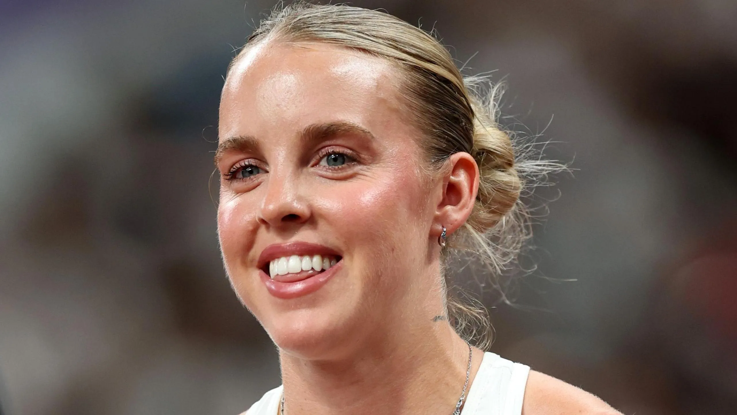 Keely Hodgkinson Kicks off World Title Bid with Strong Performance